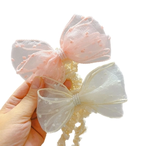 Elastische Baby-Stirnbänder mit Netzschleife und Perlen in Rosa und Beige-Tönen