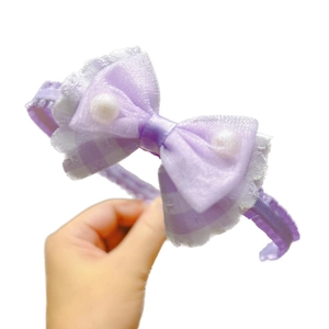 Cerchietto viola con fiocco in pizzo per bambine con tessuto a quadri e perle