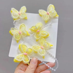 Carte de 6 barrettes papillon en dentelle jaune avec perles et pierres roses à la main