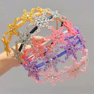 Détails de serre-têtes flocon de neige colorés avec paillettes et accents de strass