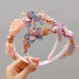 Serre-tête Doux à Fleurs pour Enfants Femmes Antidérapant Bandeau Cheveux Fleur Tissu Künstliche Perle Imitation Style Forêt