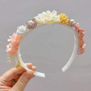Serre-tête pour filles avec fleurs en tissu colorées et perles pour coiffure quotidienne