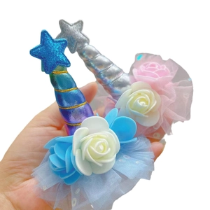 Glitter unicorn horn hair clips with mesh flowers and stars for party costumes