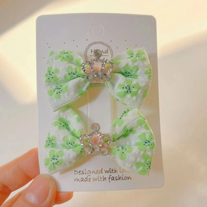Barrettes à cheveux nœud vert floral avec couronne sur carte pour filles
