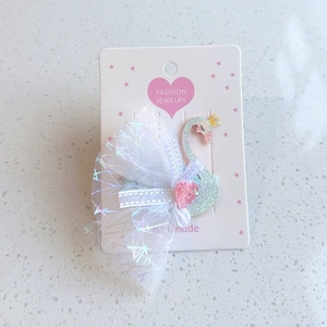 Elegante fermaglio per capelli a cigno blu glitterato con fiocco in tulle bianco per bambine