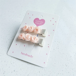 Set de barrettes roses à fleurs faites à la main pour filles avec design floral