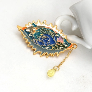 Artistic Alloy Enamel Evil Eye Brooch Pin With Crystal Pendant Chain For Women Men Fashion Jewelry Lapel Pin Gift