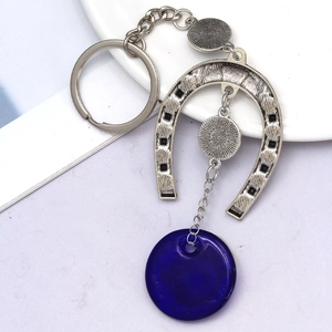 Porte-clés fer à cheval Mauvais Oeil turc avec pendentif bleu pour sacs et auto