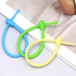 Three-color flexible silicone cable tie set with adjustable ring buckle and anti-slip texture