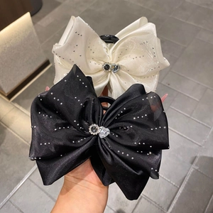 Pinces à cheveux nœud en satin de 13cm avec strass élégants en noir et blanc