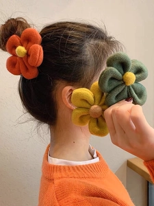 Floral hair clips set in orange, moss green and yellow wool felt for women