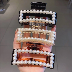 French Vintage Faux Artificial Pearl Hair Claw Clip Rectangular Acrylic Hairpin Elegant Large Non Slip Hair Accessories For Women Hair Styling