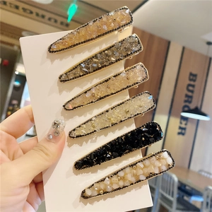 Pince à Cheveux Bec de Canard en Alliage de Strass de Style Coréen pour Femmes Élégante Pince Latérale en Cristal Géométrique