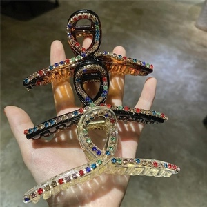 Elegante Pinza a Granchio Grande Con Strass Colorati in Plastica a Croce per Donna Accessori Moda Quotidiani