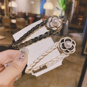 Vintage Camellia Faux Artificial Pearl Hair Clip French Chic Elegant Braided Leather Side BB Clip For Women Daily Hair Accessories
