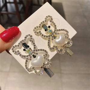 Barrettes à cheveux argentées avec oursons en strass et perles colorées en forme de cœur