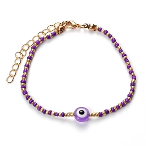 Bracelet fait main à perles œil de démon violet avec accents dorés et fermoir homard