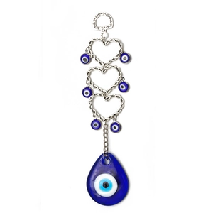Portachiavi a cuore malocchio argento con ciondolo a goccia in vetro blu su bianco