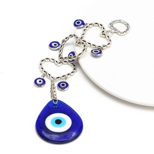 Portachiavi con occhio magico blu turco a cuore e catena in lega d'argento per borse