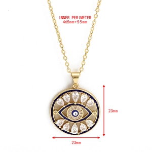 Détails du pendentif œil protecteur en émail bleu avec des pierres de zircone cubique