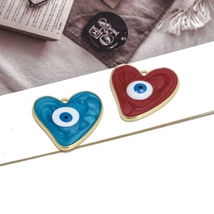 DIY gold-plated heart evil eye enamel pendants in blue and wine red for necklace making