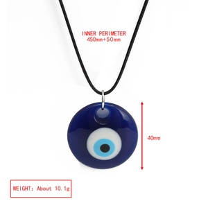 Λεπτομερείς διαστάσεις μπλε μενταγιόν Evil Eye 40 mm με ρυθμιζόμενο κορδόνι