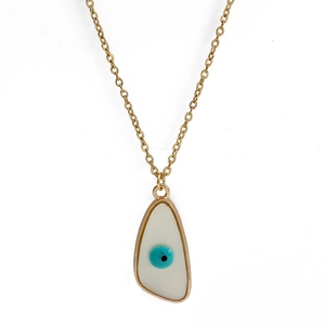 Detail view of the golden O-chain with a blue Evil Eye pendant on a white background