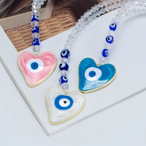Pendentifs cœur Mauvais Œil avec perles de cristal en rose, blanc et bleu couleurs
