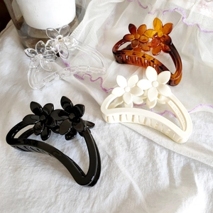 Pince à Cheveux Fleur Élégante Acrylique Résine Grande Griffe Antidérapante Style Coréen Accessoires Cheveux pour Femmes
