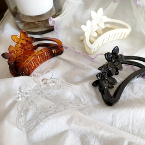 Ensemble de pinces à cheveux fleur élégantes en ambre, crème, transparent et noir