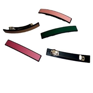 Set de barrettes à cheveux colorées de style coréen avec boucles métal et finition plastique