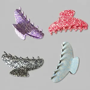 Minimalist resin hair claws in four colors with retro spotted patterns for women