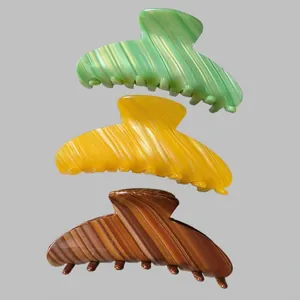 Pince à Cheveux Élégante en Acétate Français Grande Minimaliste Rayée Shark Clip pour Femme Accessoires Cheveux Épais