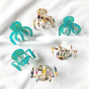 Lot de pinces à cheveux élégantes en acétate avec motifs marbrés et rayures bleu doré