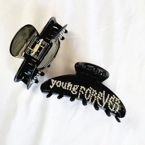 Pinze per capelli nere stile francese con strass Young Forever in set da due pezzi