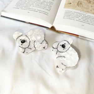 Lot de deux pinces à cheveux koala en acétate style français avec texture marbrée