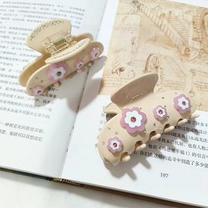 Set de pinces à cheveux crème avec strass étincelants et motifs floraux roses doux