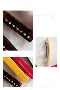 Vue détaillée de barrettes à cheveux en résine colorée avec strass et pinces en argent