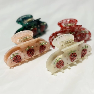 French Sweet Acetate Strawberry Hair Claw Clip Rhinestone Fruit Pattern Shark Clip Women Girls Hair Styling Accessories
