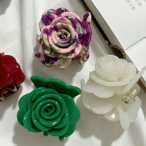 Elegante französische Rosen-Haarklammern-Set aus Acetat in verschiedenen stilvollen Farben