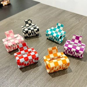 Retro PVC Checkerboard Hair Claw Clip Square Geometric Grid Pattern Shark Clip Fashion Headwear Accessory For Women