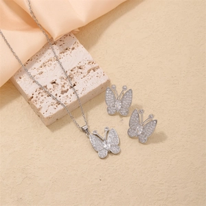 Elegant Butterfly Jewelry Set Silver Plated Copper Inlaid Zirconia Pendant Necklace Matching Stud Earrings Accessories For Women