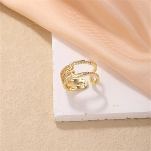 Minimalist gold-plated double-layer open ring with pink zircon on a display stone