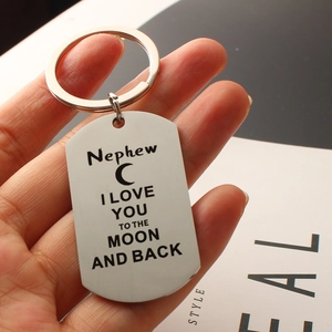 Stainless Steel I Love You To The Moon And Back Engraved Keychain For Family Members Memorial Gift Jewelry Key Ring