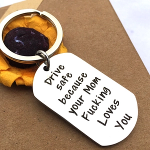 Porte-Clés Drive Safe en Acier Inoxydable Cadeau pour Maman Sœur Plaque d'Identité Gravé au Laser Poli Miroir Anneau de Clé Accessoires de Mode