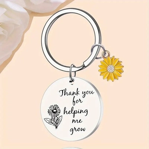 Stainless Steel Sunflower Keychain Engraved Thank You For Helping Me Grow Round Tag Pendant Appreciation Gift For Teacher Parents