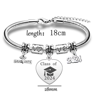 Bracciale laurea 2024 in acciaio inossidabile con ciondolo a cuore e pergamena incisa