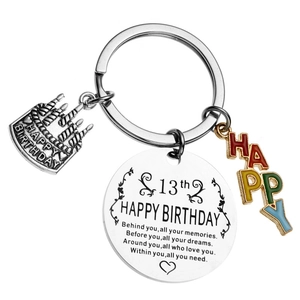 Porte-clés 13e anniversaire en acier inoxydable avec breloque gâteau et pendentif
