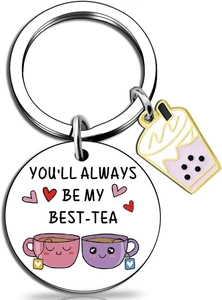 Détail du porte-clés en acier inoxydable avec pendentif bubble tea et gravure d'amitié mignonne