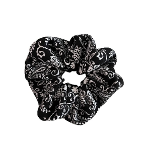 Retro black and white paisley pattern oversized fabric scrunchie with elegant pleats